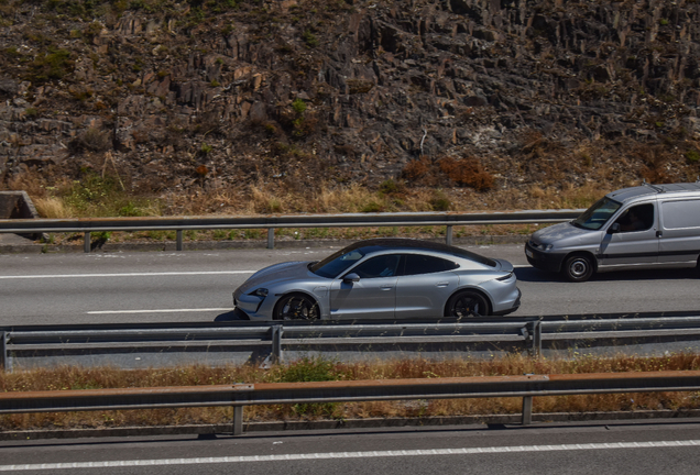Porsche Taycan Turbo MkI