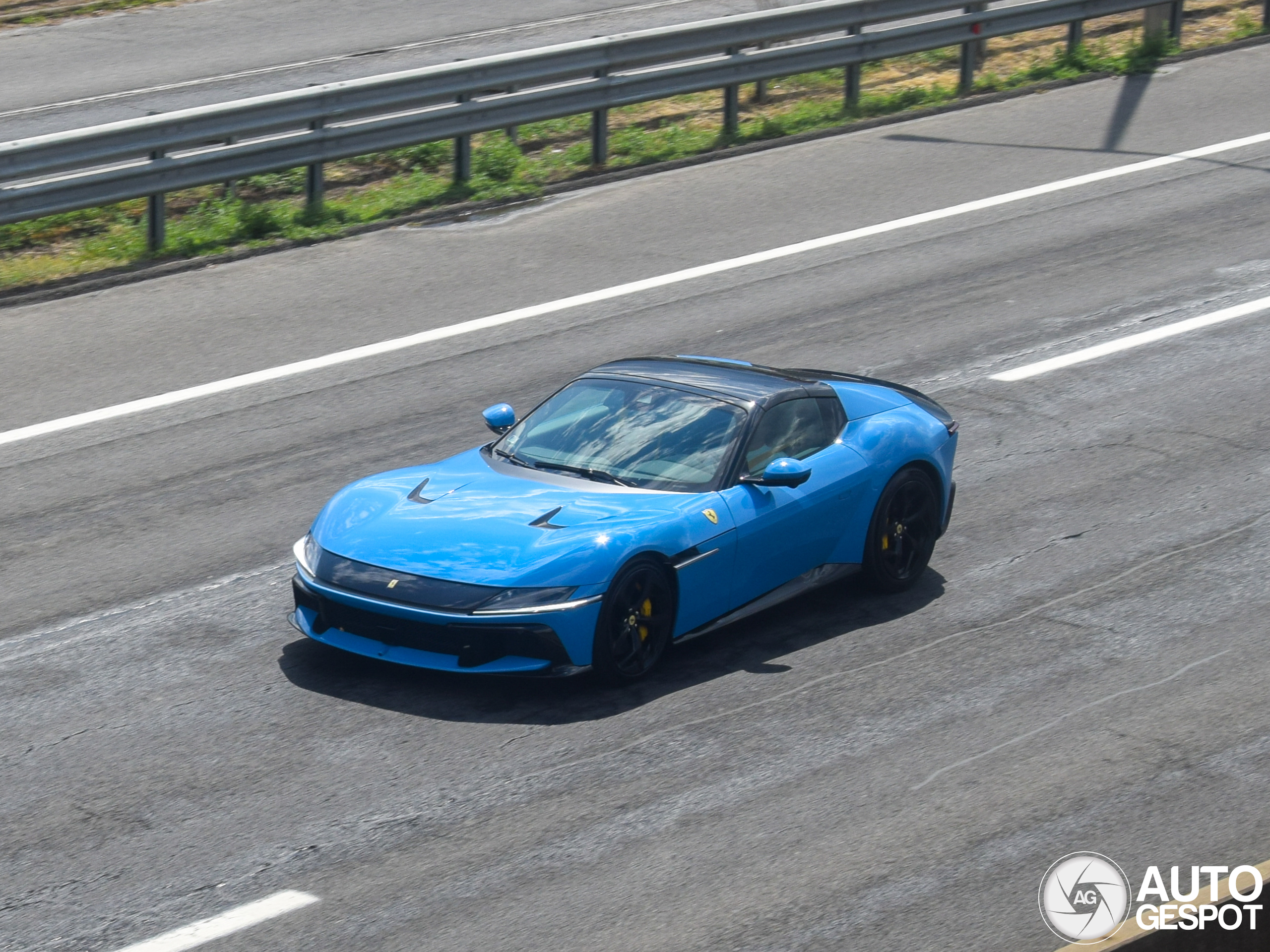Ferrari 12Cilindri Spider