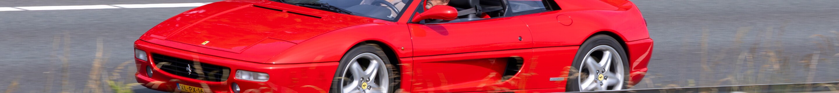 Ferrari F355 GTS
