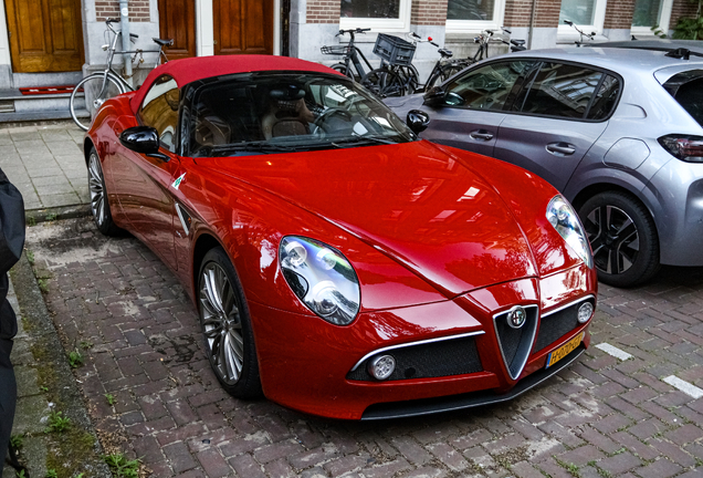 Alfa Romeo 8C Spider
