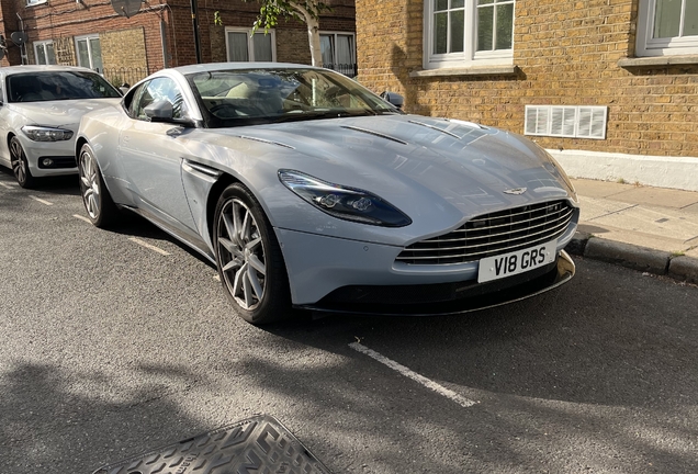 Aston Martin DB11