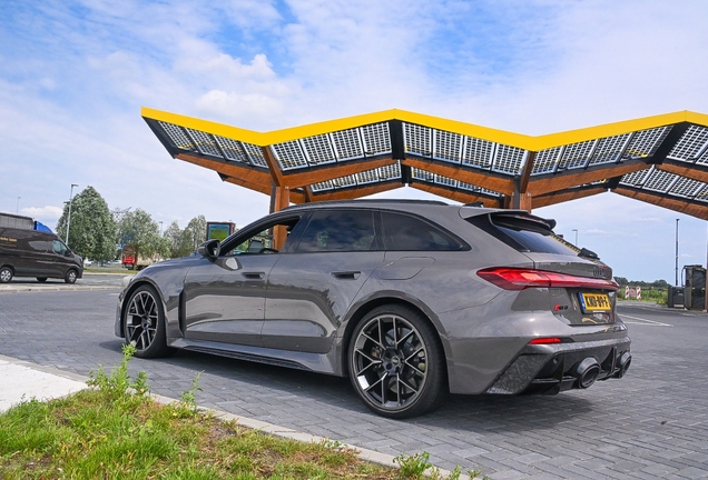 Audi RS5 Avant B10