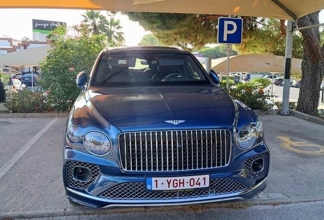 Bentley Bentayga Azure EWB