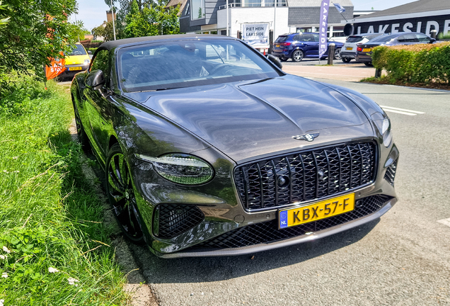 Bentley Continental GTC Azure 2025