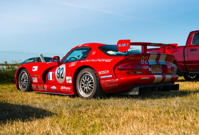 Dodge Viper GTS R