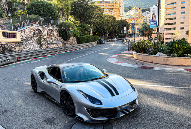 Ferrari 488 Pista
