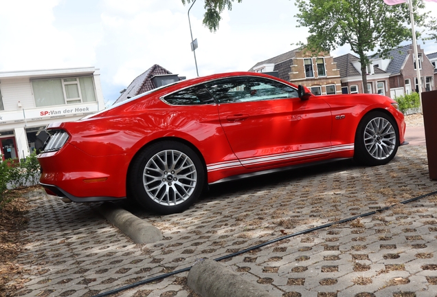 Ford Mustang GT 2015