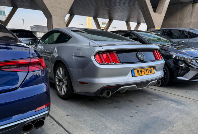 Ford Mustang GT 50th Anniversary Edition