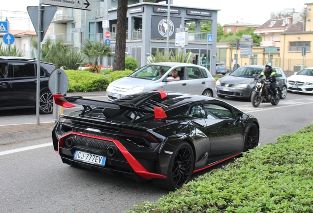 Lamborghini Huracán LP640-2 STO