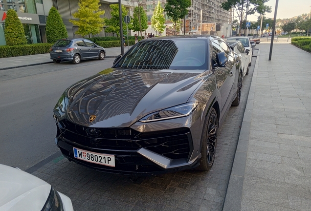 Lamborghini Urus SE