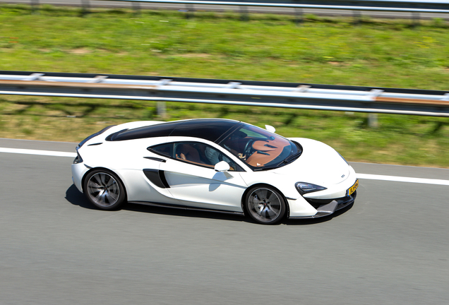 McLaren 570GT