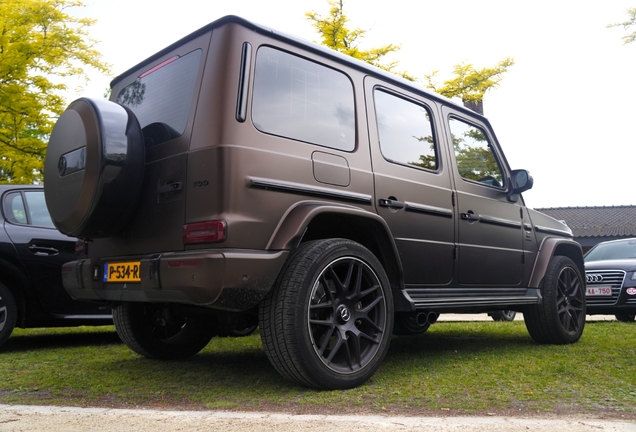 Mercedes-AMG Brabus G B40-700 W463