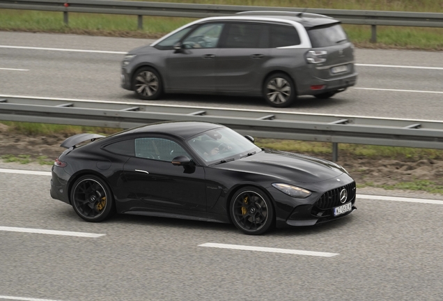 Mercedes-AMG GT 63 C192