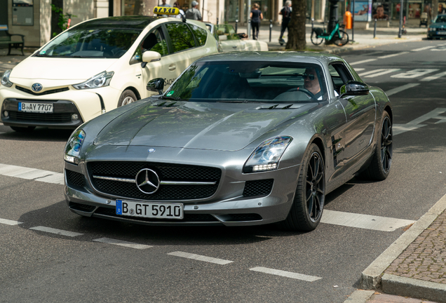 Mercedes-Benz SLS AMG GT