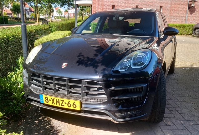 Porsche 95B Macan Turbo MkI