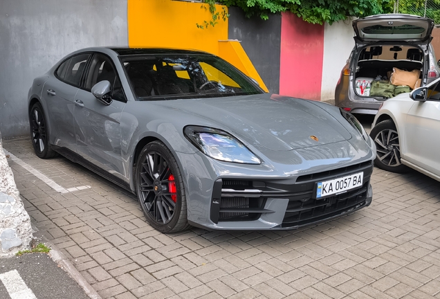 Porsche 972 Panamera GTS MkI