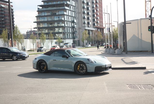 Porsche 992 Carrera 4 GTS Cabriolet MkII