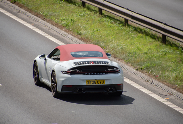 Porsche 992 Carrera 4S Cabriolet MkII