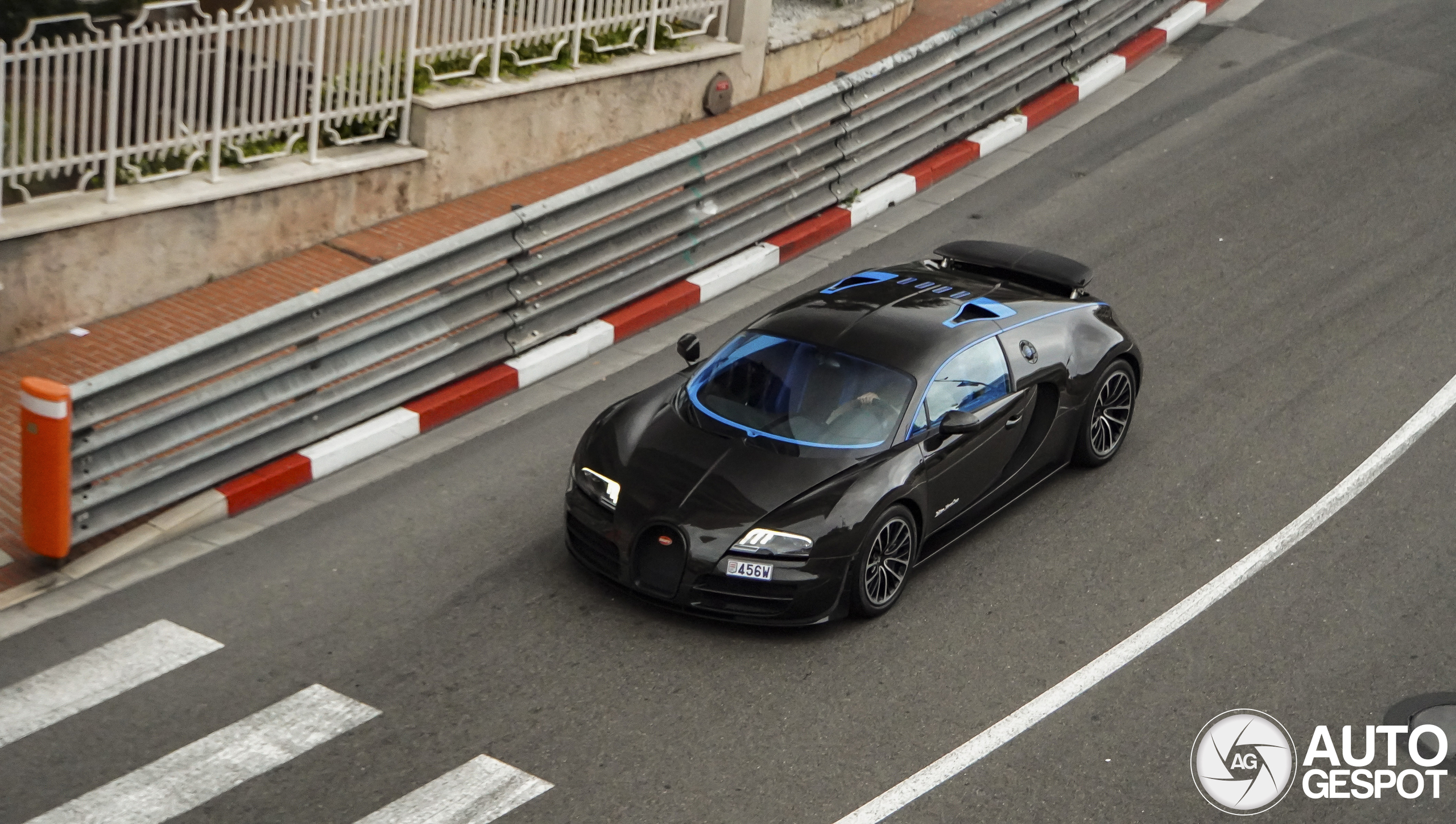 Bugatti Veyron 16.4 Super Sport Edition Merveilleux