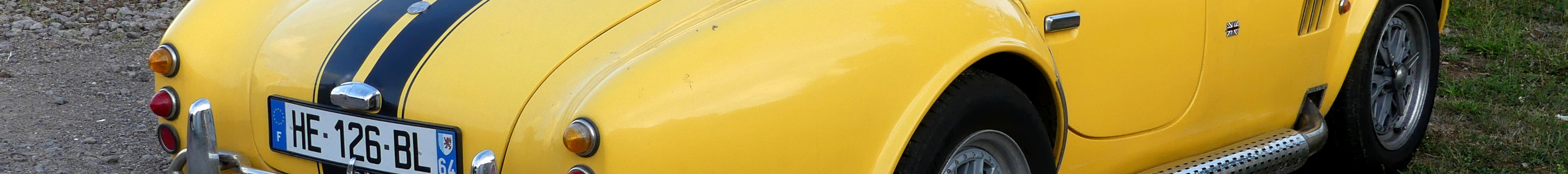 AC Cobra 427