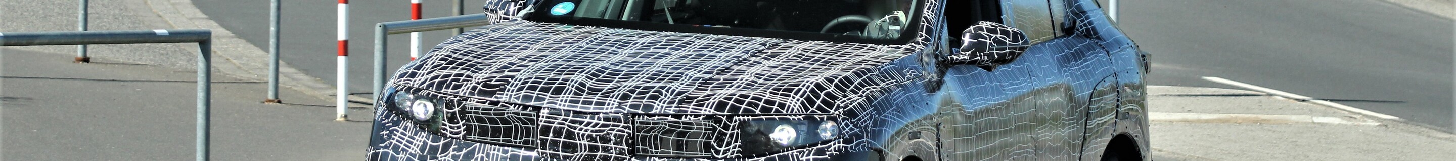 BMW iX5 G65