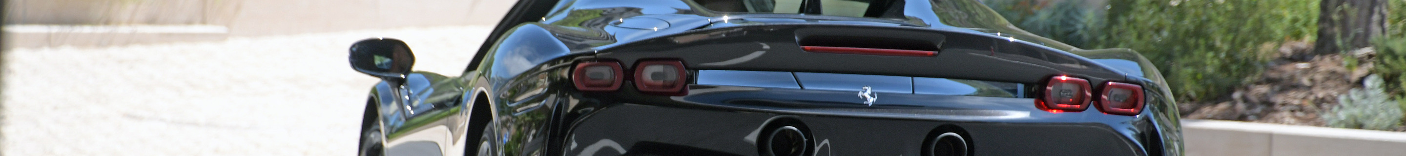 Ferrari SF90 Spider