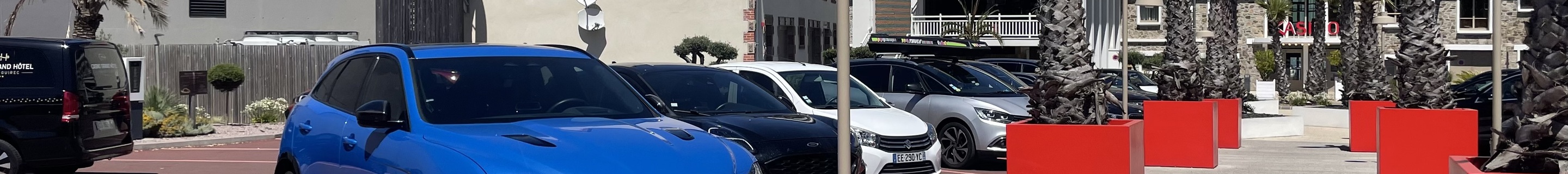 Jaguar F-PACE SVR 2021