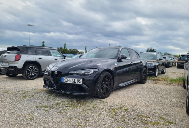 Alfa Romeo Giulia Quadrifoglio 2023