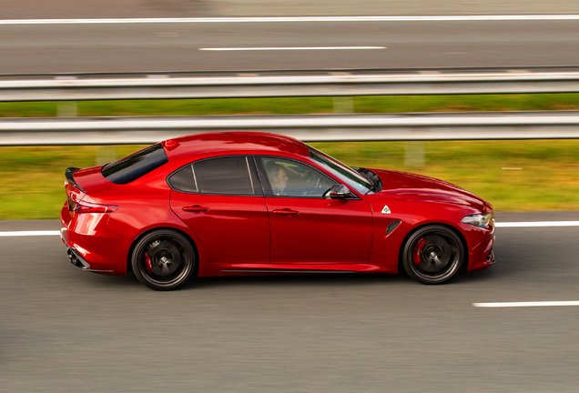 Alfa Romeo Giulia Quadrifoglio