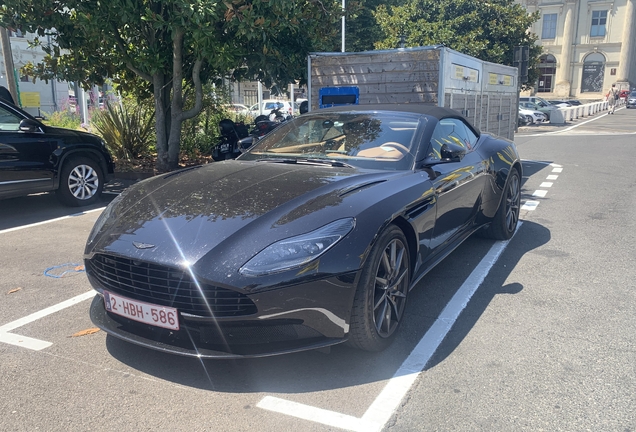 Aston Martin DB11 V8 Volante