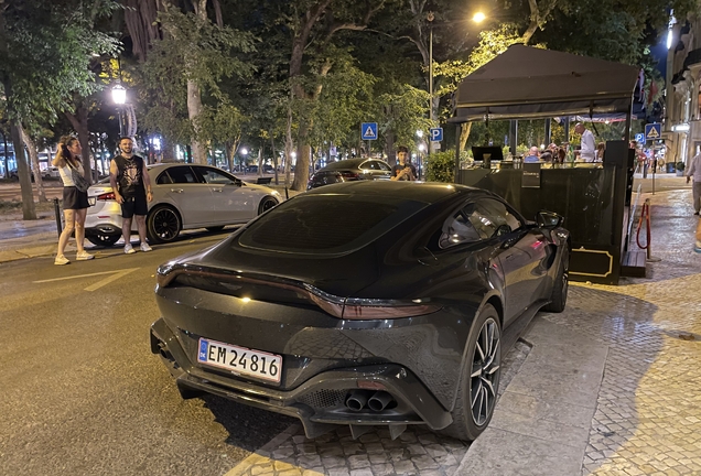 Aston Martin V8 Vantage 2018