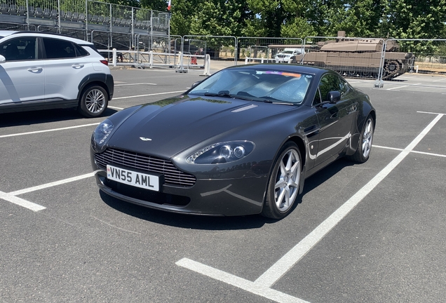 Aston Martin V8 Vantage