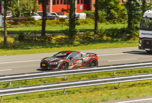 Audi R8 V10 Plus 2015