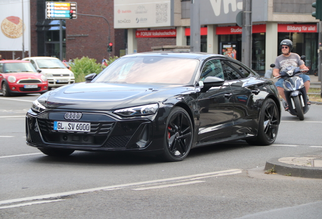 Audi RS E-Tron GT 2025
