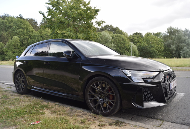 Audi RS3 Sportback 8Y 2025
