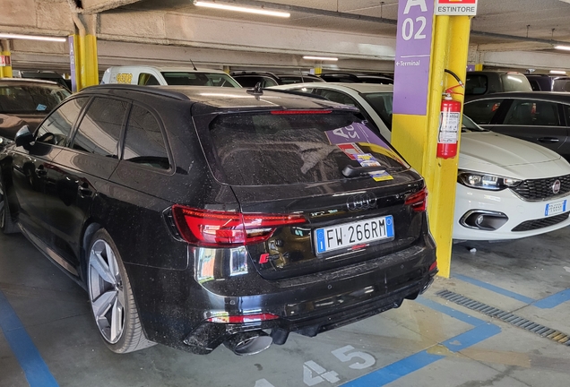 Audi RS4 Avant B8