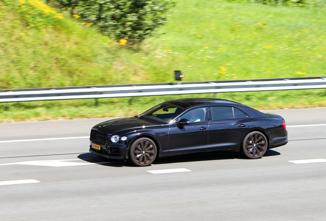 Bentley Flying Spur V8 2021