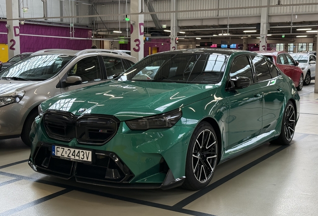 BMW M5 G90