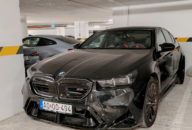 BMW M5 G90