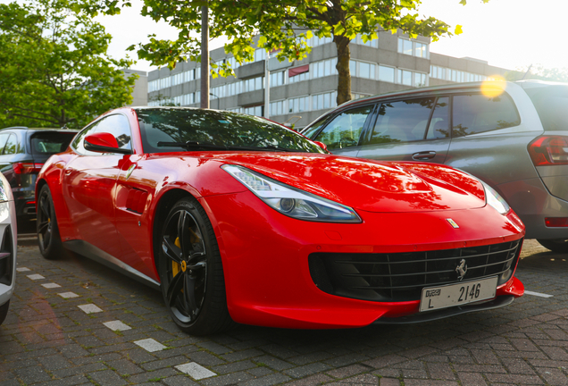 Ferrari GTC4Lusso