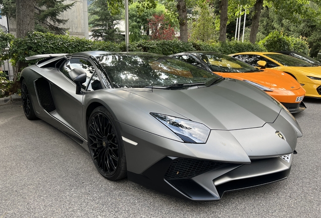 Lamborghini Aventador LP750-4 SuperVeloce Roadster