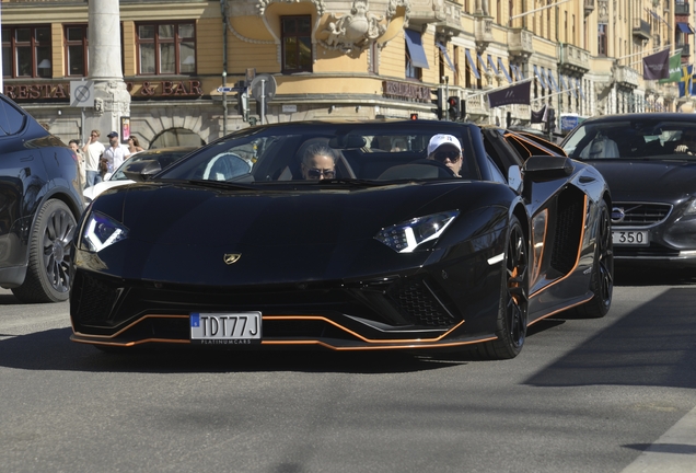 Lamborghini Aventador S LP740-4 Roadster