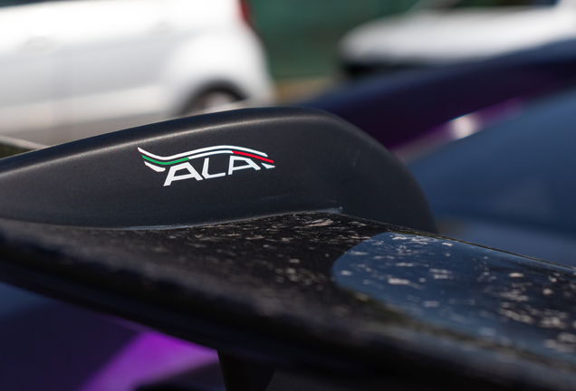 Lamborghini Huracán LP640-4 Performante