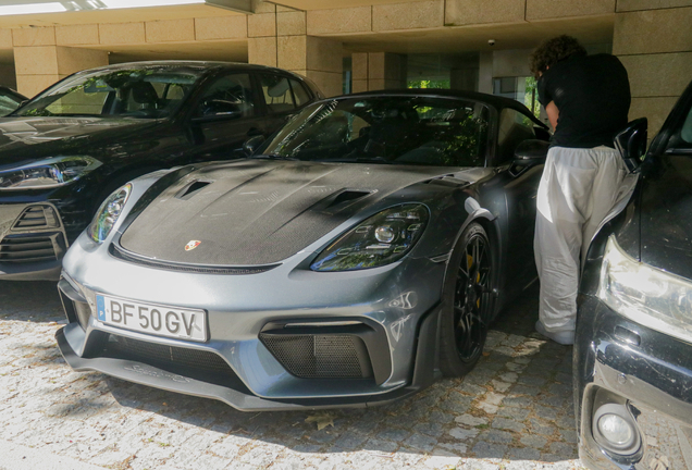 Porsche 718 Spyder RS Weissach Package
