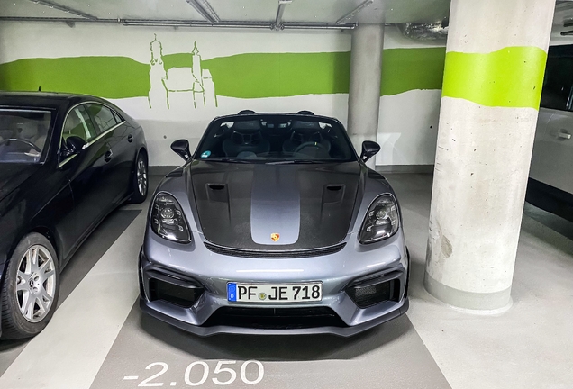 Porsche 718 Spyder RS Weissach Package
