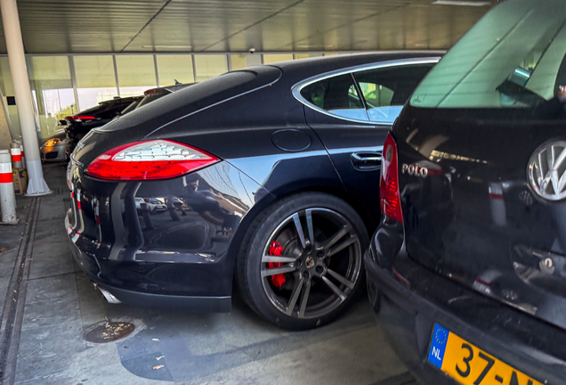 Porsche 970 Panamera Turbo MkI