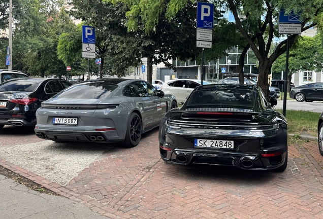 Porsche 972 Panamera GTS MkI