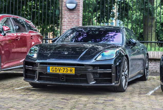 Porsche 972 Panamera Turbo E-Hybrid