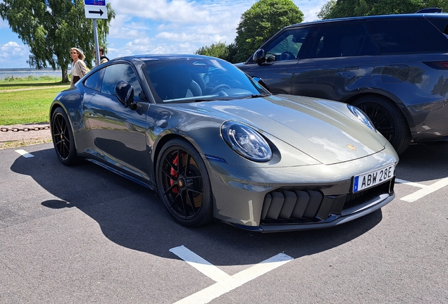 Porsche 992 Carrera 4 GTS MkI