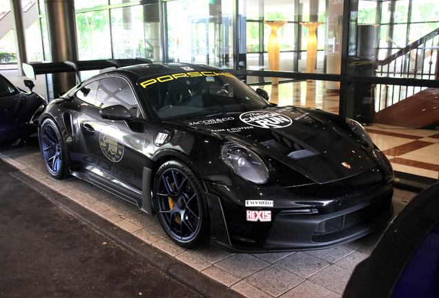 Porsche 992 GT3 RS MkI Weissach Package